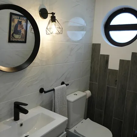 Catmandu Oldstation Amarante