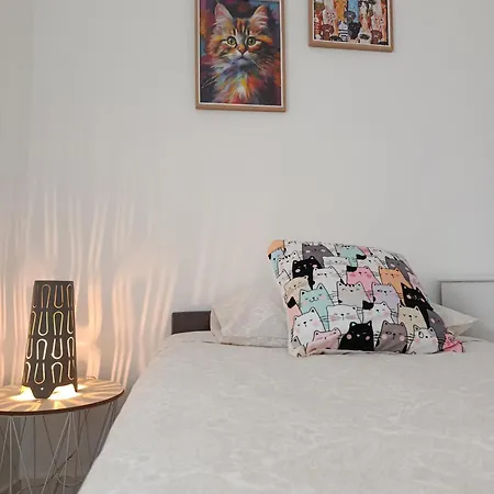 Catmandu Oldstation Amarante