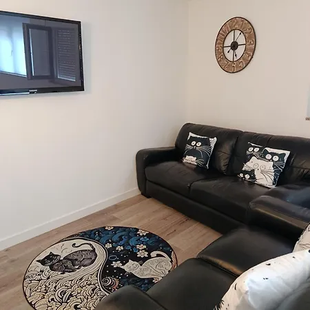 Catmandu Oldstation Apartamento Amarante