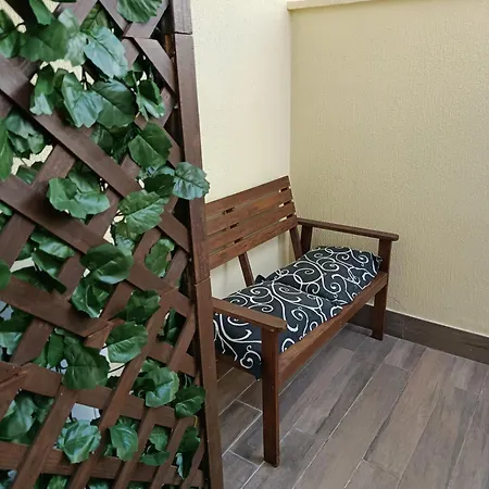 Catmandu Oldstation Apartamento *