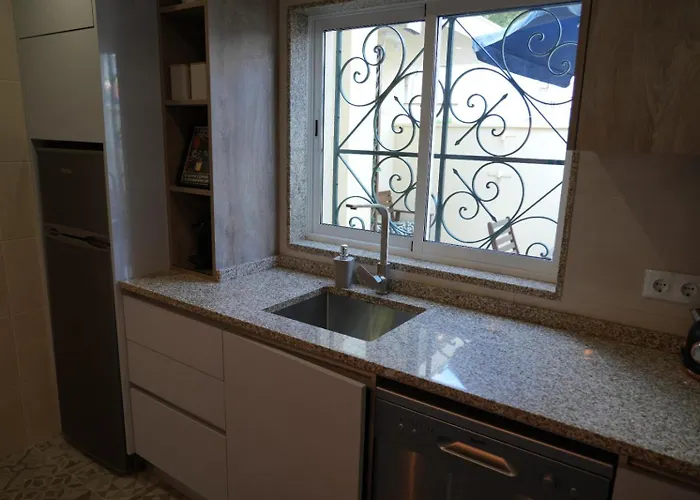 Catmandu Oldstation *