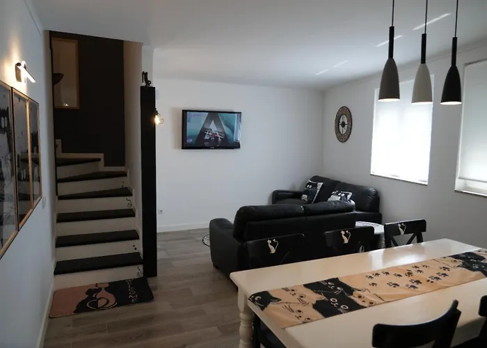 Catmandu Oldstation * Amarante