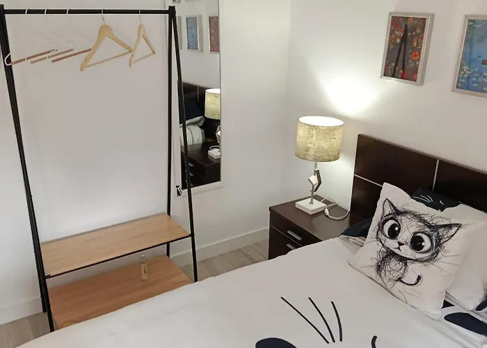 Catmandu Oldstation * Amarante