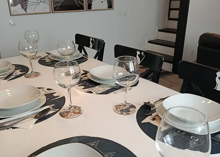 Catmandu Oldstation 아마란테